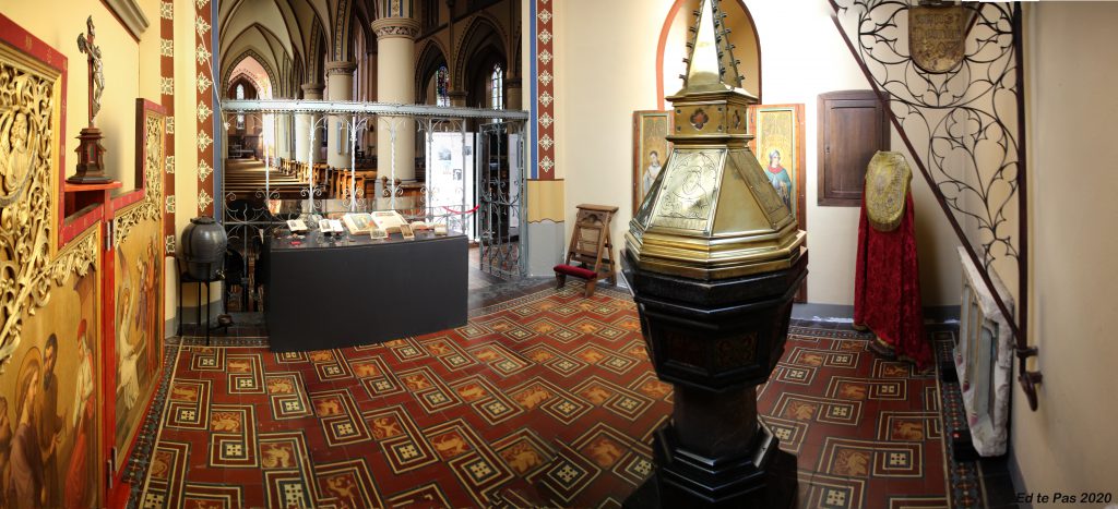 Expositie “Echo van de Middeleeuwen in de St. Pancratiuskerk” vanuit Stadsmuseum Bergh